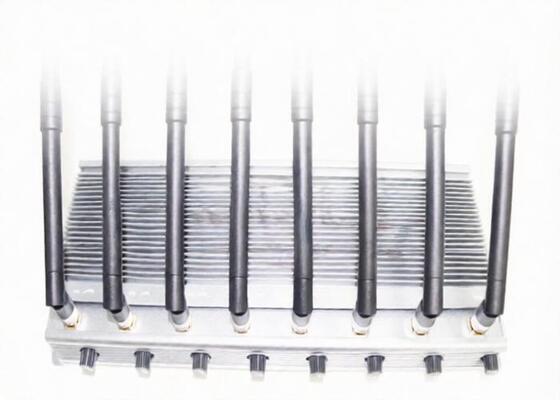 kopen Van de de Celtelefoon van de acht Manierdesktop de Stoorzenderuitrusting WiFi 2.4G 4G 2600MHz voor Galerij online manufacture