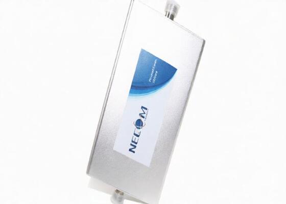 kopen de Telefoonsignaal van 3G 2100MHz Hulp, Vaste Binnen Gebruikende Signaalspanningsverhoger online manufacture